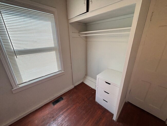 Building Photo - Tulsa Single Family Home for Rent 3 beds 2 bath