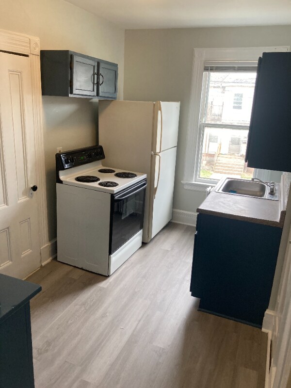 Building Photo - 23 Park Pl