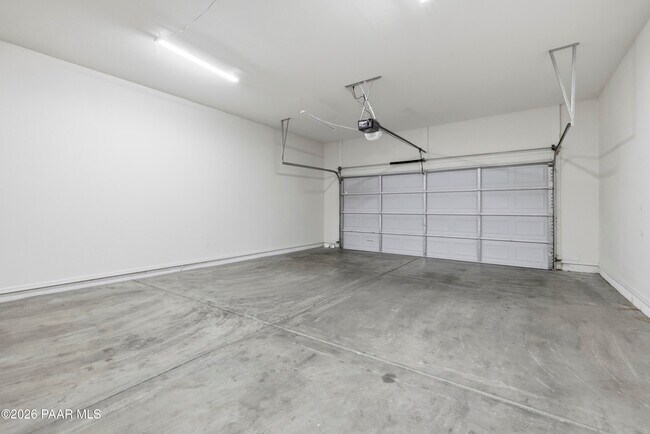 Building Photo - 5917 N Talbot Dr