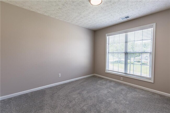 Building Photo - 3192 Dunlin Way
