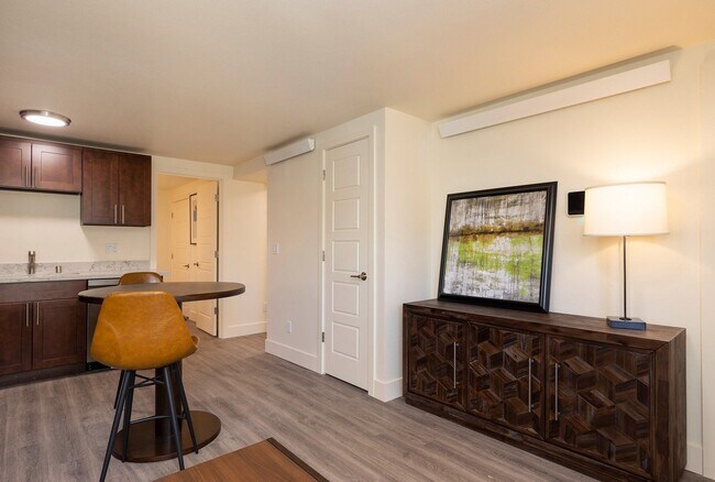 Building Photo - Ballard Gem! Updated Apartment w/ Parking, Bright Interiors & Steps to Dining + Parks