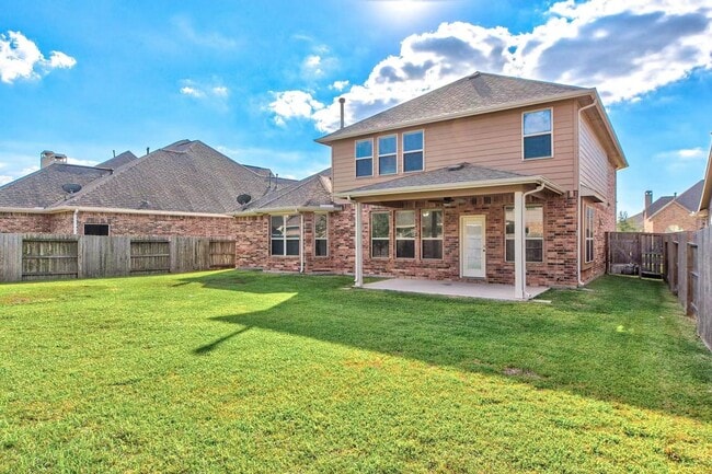 Building Photo - 6202 Eden Prairie Dr