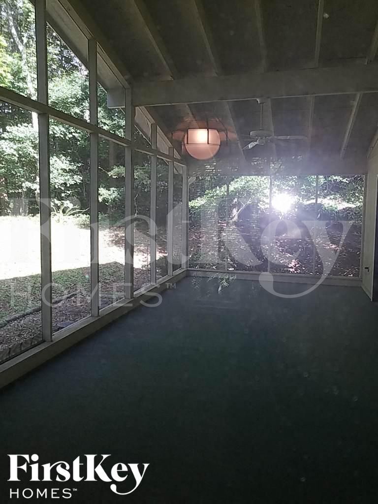Building Photo - 4275 Red Fox Trail