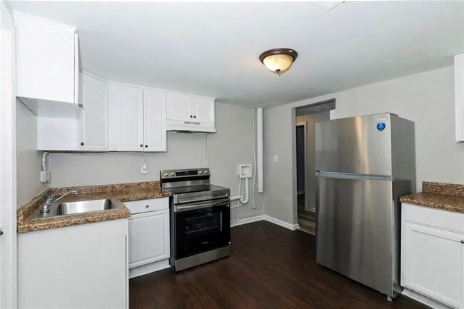 Building Photo - 335 Mount Zion Rd