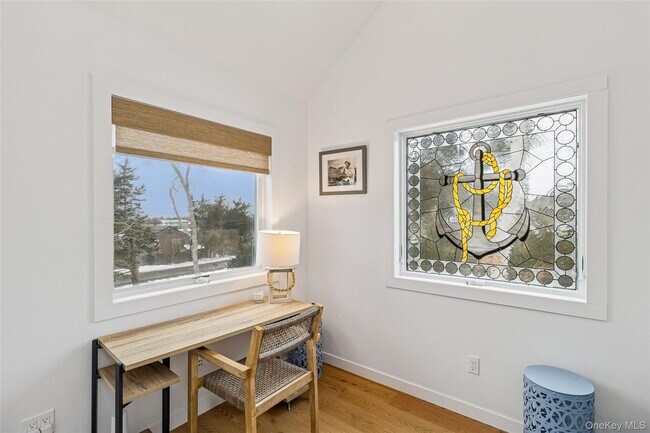 Building Photo - 80 Louse Point Rd