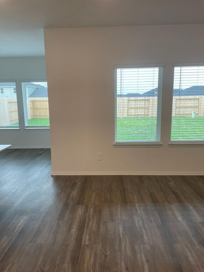 Building Photo - 27314 Azure Fls Dr