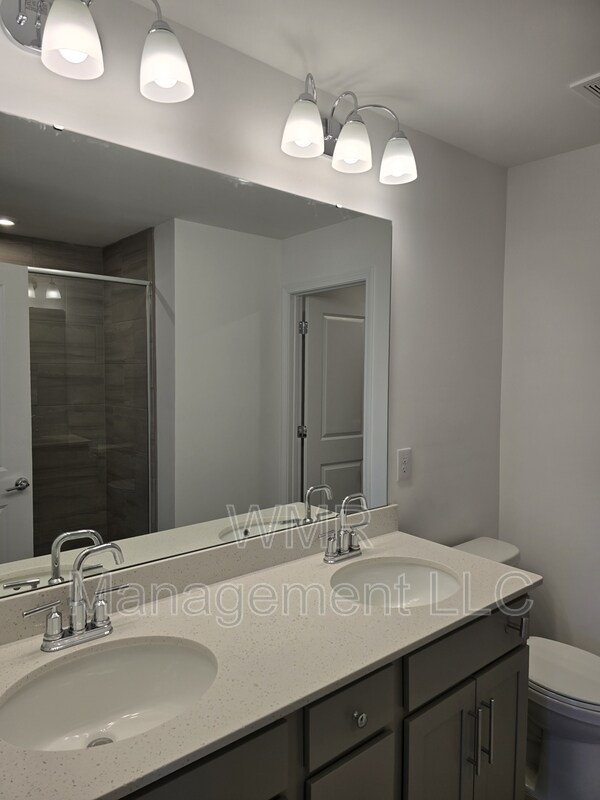 Building Photo - 1846 Teachers House Rd NW