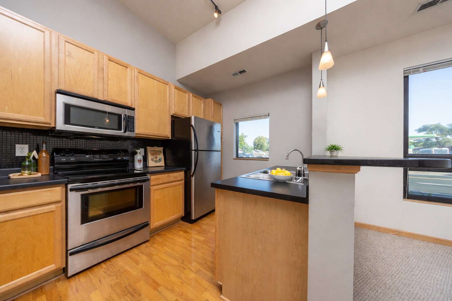 Building Photo - 7600 Lyndale Ave S