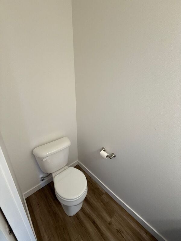 Building Photo - 5913 Blue River Dr SE