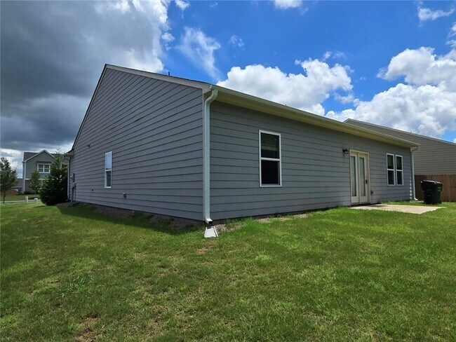 Building Photo - 104 Mccall Wy