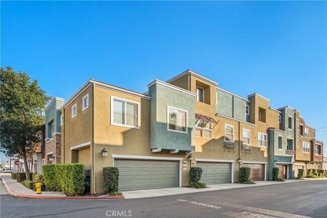 Building Photo - 534 N Cabernet Dr