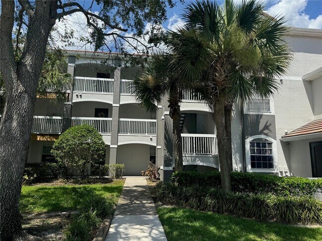 Primary Photo - 14037 Fairway Island Dr