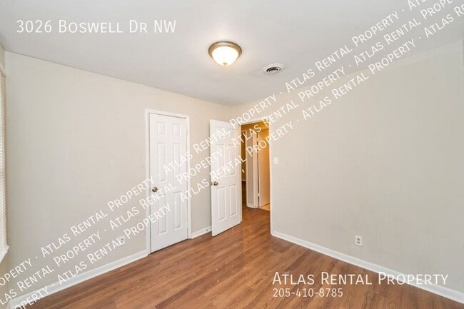 Building Photo - 3026 Boswell Dr NW