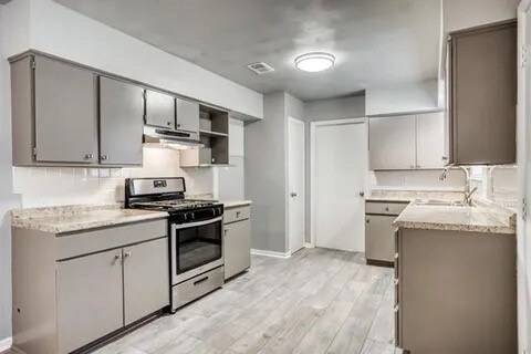 Building Photo - 4721 Bucknell Dr