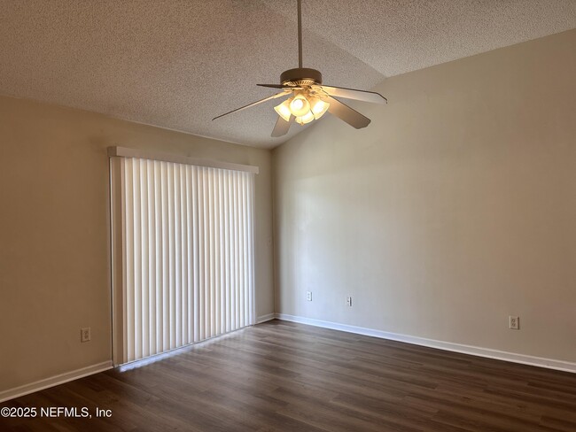 Building Photo - 7925 Collins Bay Ct