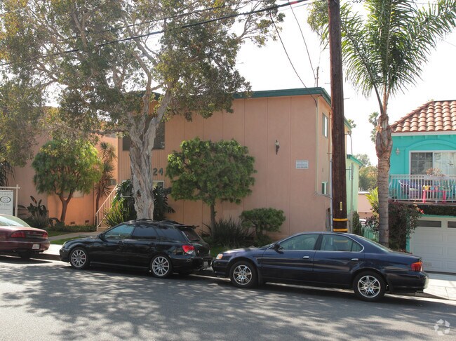 Building Photo - 2624 6th Street