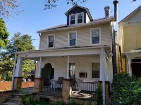 Building Photo - 4127 River Rd NW
