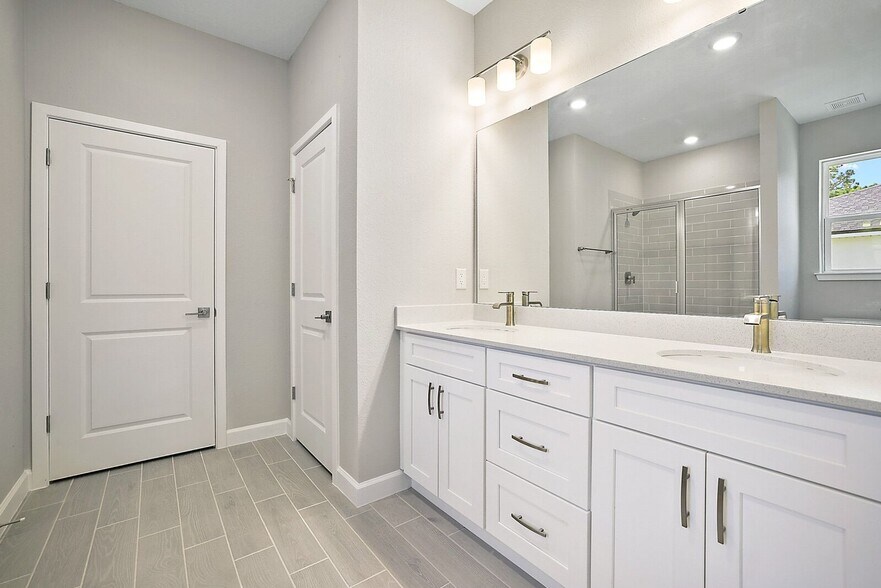 Building Photo - 17191 SW 40th Terrace