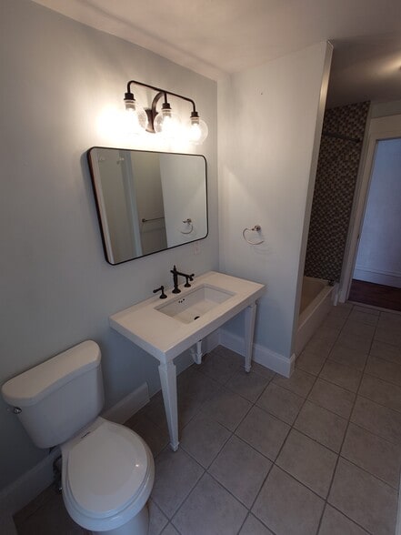 Bathroom - 142 Prospect Ave