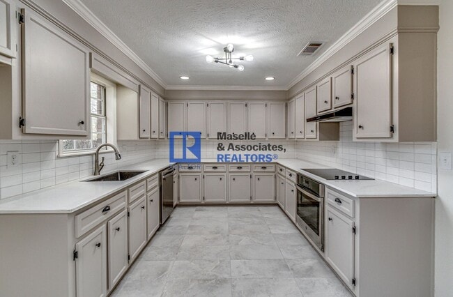 Building Photo - 3 Bed/2.5 Bath Home in Trace Ridge in Ridg...