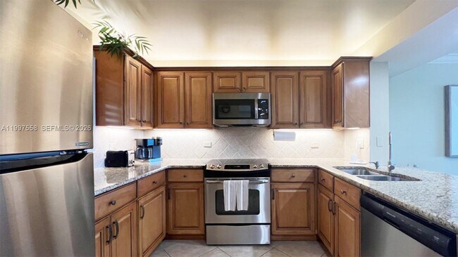 Building Photo - 96000 Overseas Hwy