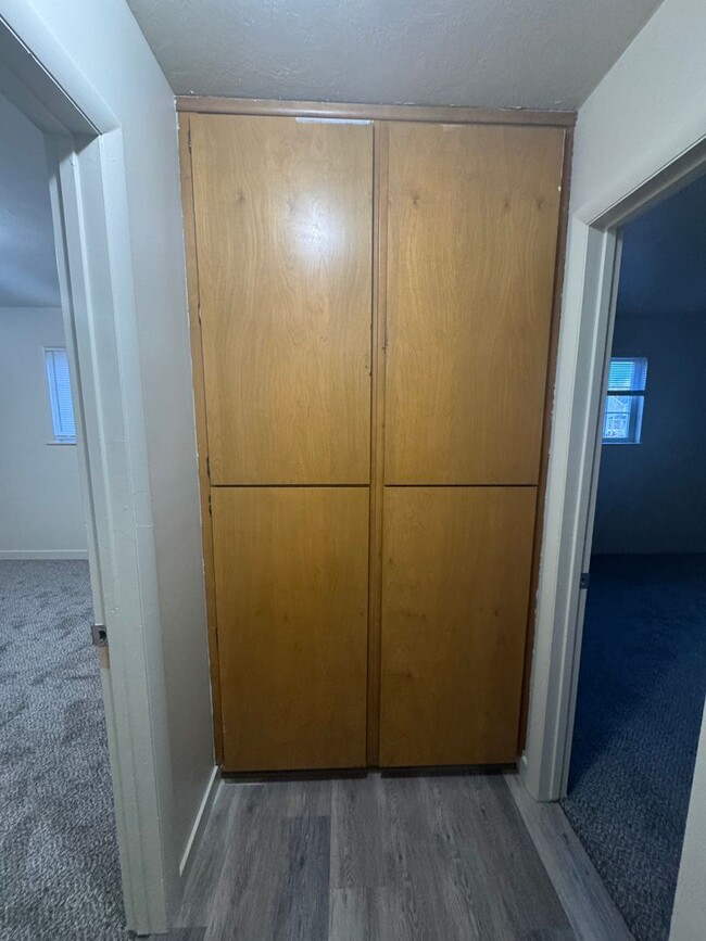 Building Photo - 3 bedroom, 2 bath Single Family Home, Vernal