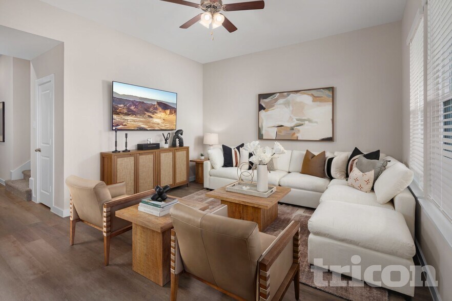 Building Photo - 110 Oxford Ct