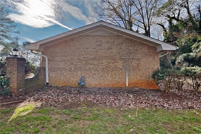 Building Photo - 4197 Wellington Hills Ln