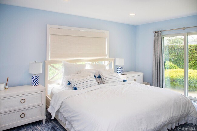 Building Photo - 16 Laila Ln