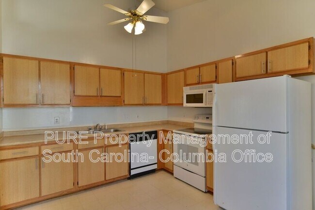 Building Photo - 45 Bradstone Cir