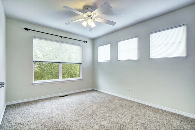 Building Photo - Convenient Castle Rock home on Culd-a-sac located in The Haven Neighborhood by Metzler Ranch!