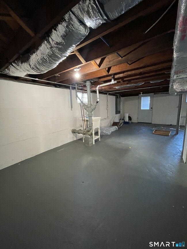 Building Photo - 250 Swanson Ave