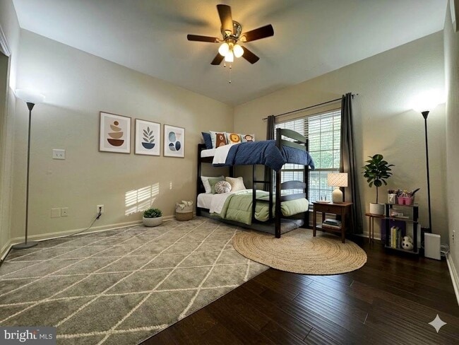 Building Photo - 12150 Penderview Terrace