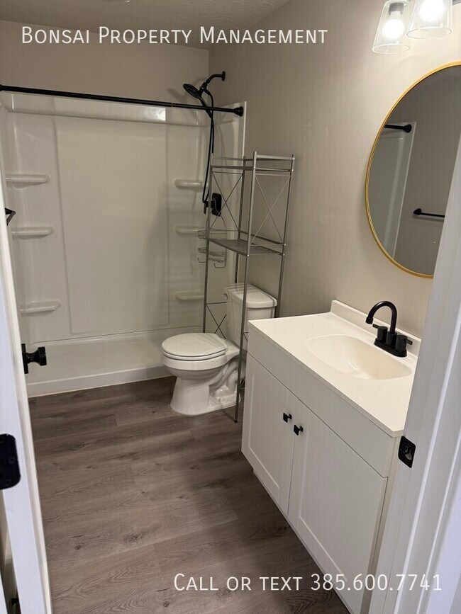 Building Photo - 1489 W Stone Gate Dr