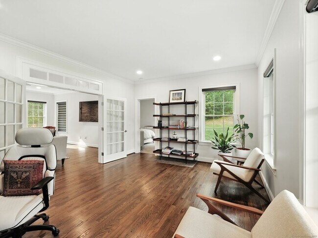 Building Photo - 57 Derby Way