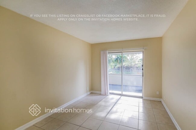 Building Photo - 781 SW 66th Ave