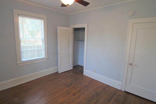 Building Photo - 1025 Goodwin St