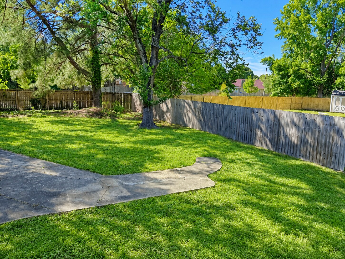 Building Photo - 1137 Chatmoss Dr