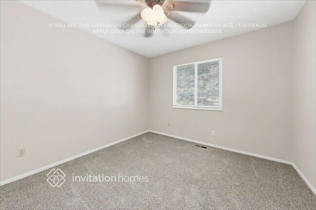 Building Photo - 7210 Shavano Ct