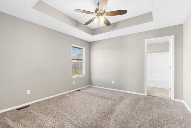 Building Photo - 1115 S Tanner Dr