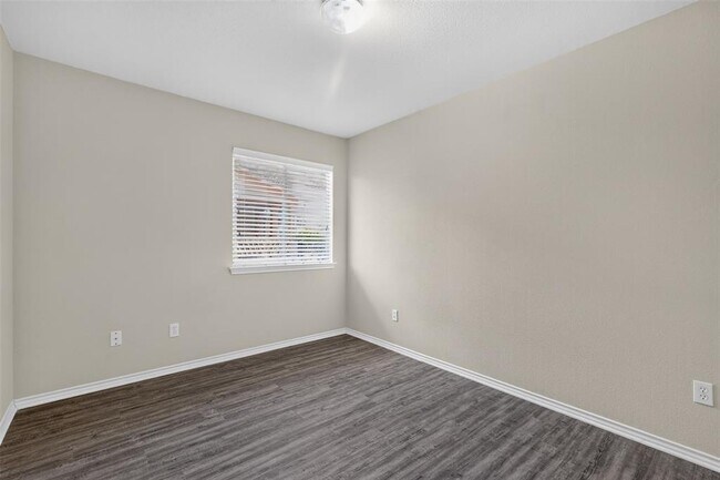 Building Photo - 313 Wimberley St