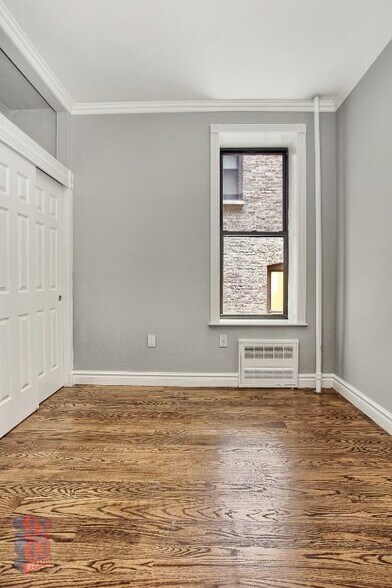 Building Photo - 309 W 97th St