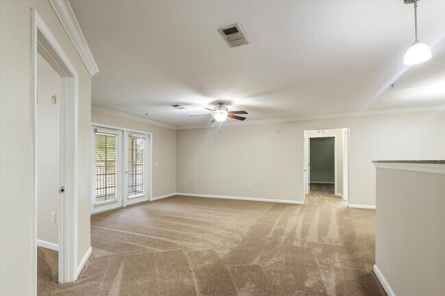 Interior Photo - CRICKET CLUB II