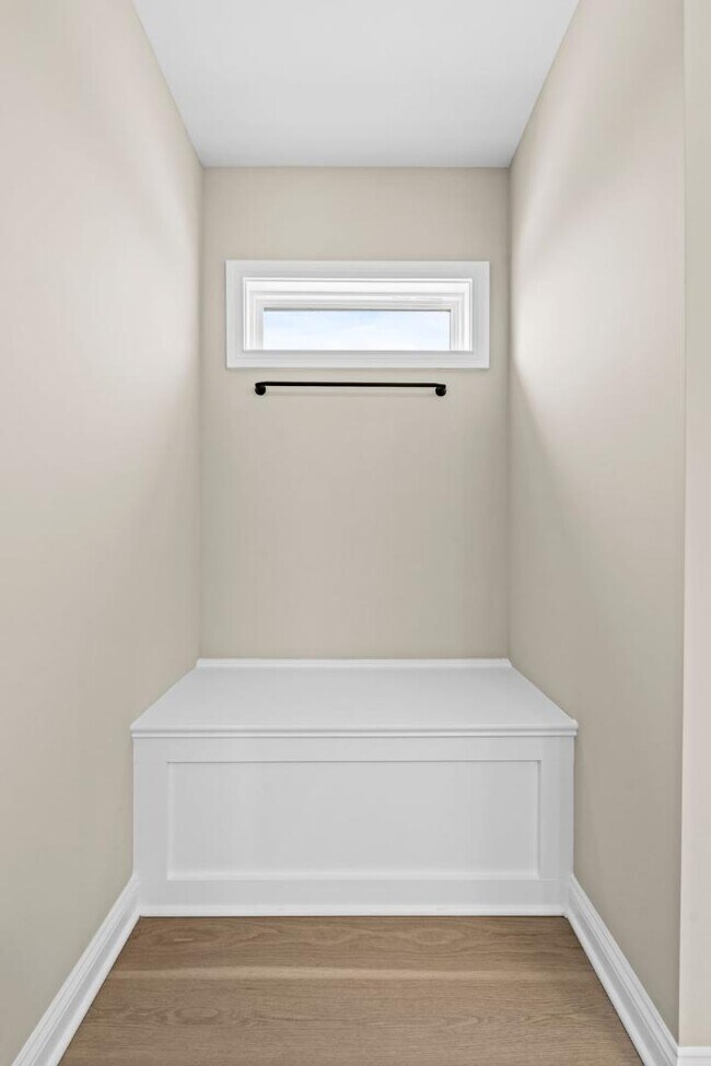 Building Photo - 112 Lambert Fld