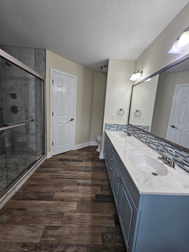 Building Photo - 8082 Sleepy Bay Blvd