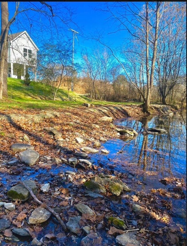 Building Photo - Price Just Reduced!! Creekside Unit at The...