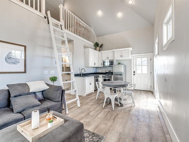 Building Photo - 91 Ridgeline Rd