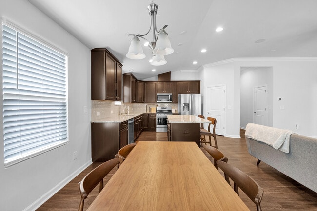 Building Photo - 3429 Longleaf Estates Dr