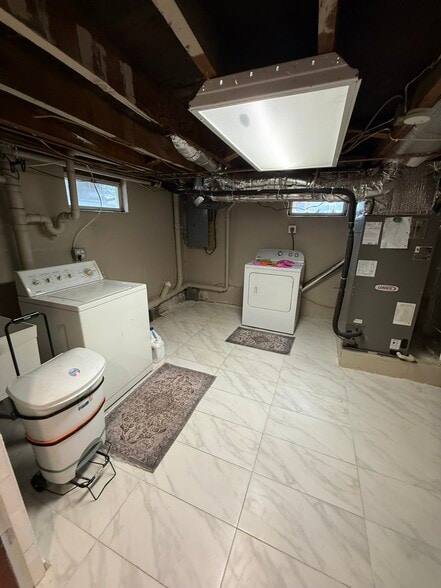 Building Photo - 118 Neshaminy Rd