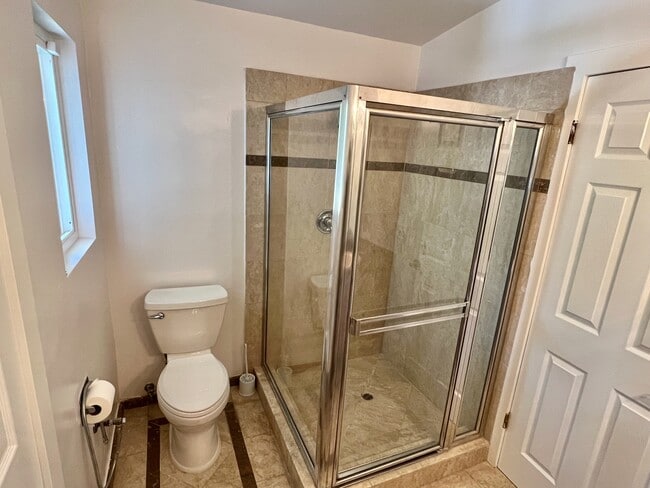 Bathroom - 5352 Bayer Pl